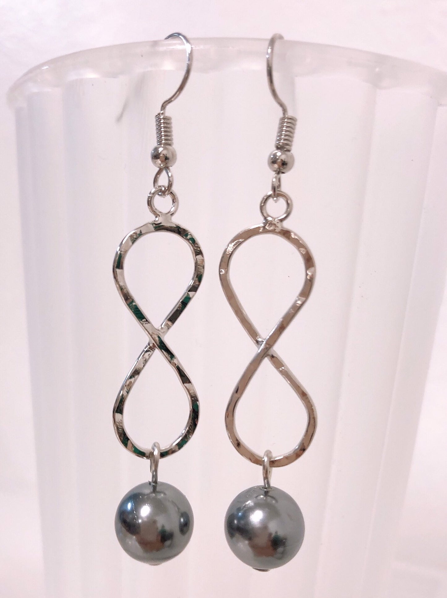 Infinity: Hamilton Silver Earring with Shell Pearls