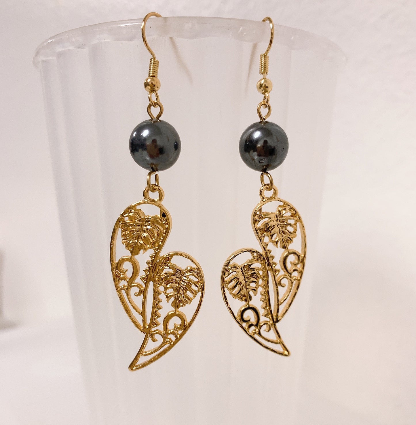 Hawaiian Monstera Leaf Angel Wings Design: Hamilton Gold Earring with Shell Pearls