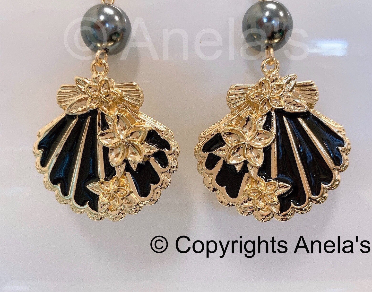 Hawaiian Sunrise Shell with Plumeria flower: Hamilton Gold Earring with Shell Pearls
