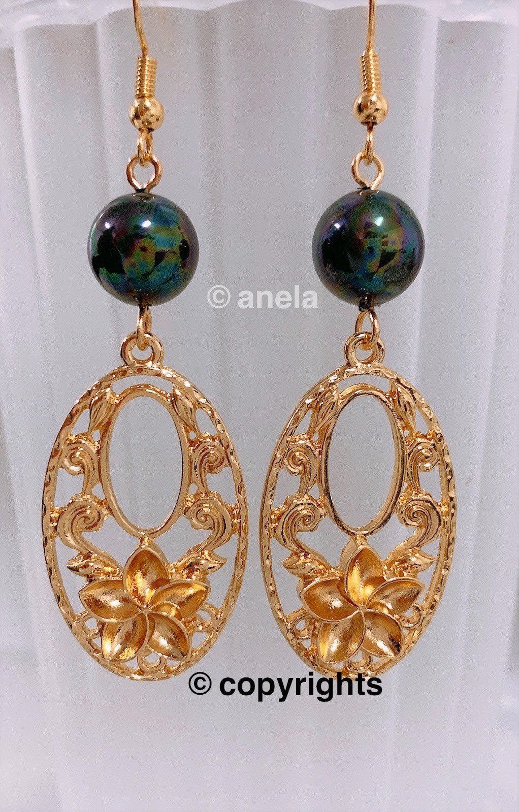 Hawaiian Plumeria Flowers : Hamilton Gold Earring with Shell Pearls new color