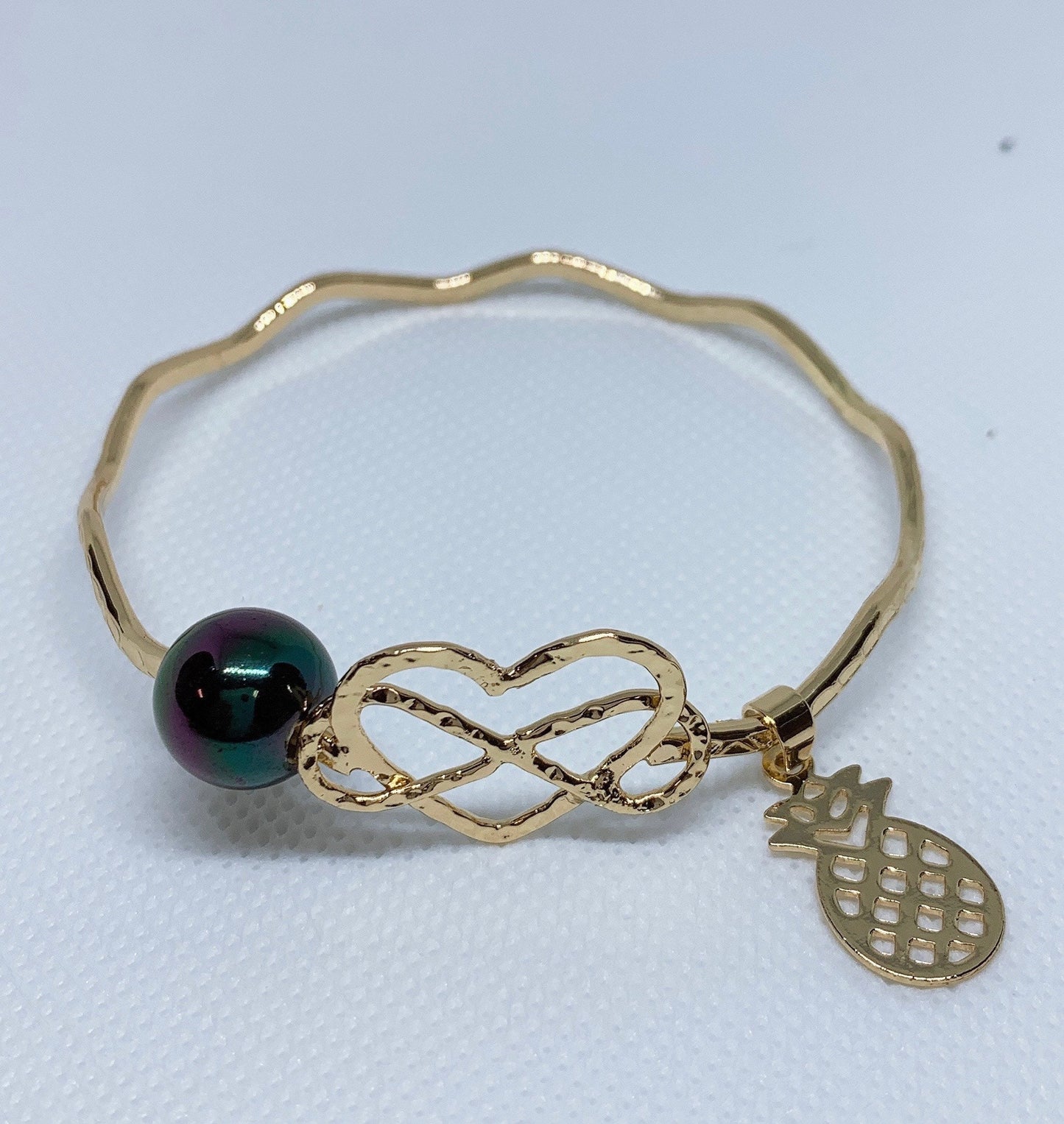 Heart Infinity Wavy Bangle with Pineapple Charm and New Rainbow shell pearl