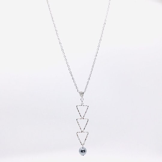 Mauna Kea Wire : Hamilton Silver Earring with Shell Pearls