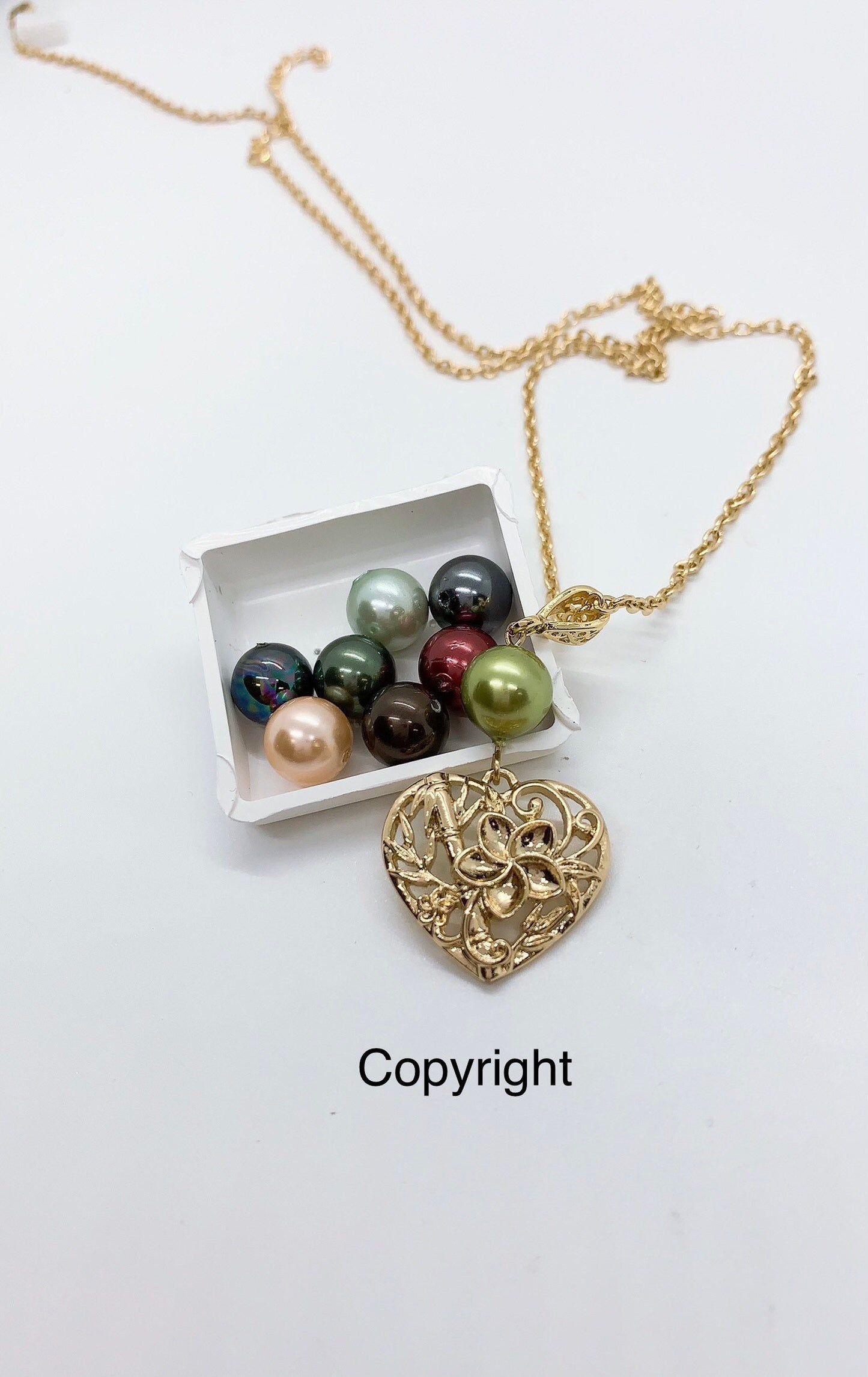 Heart with Bamboo and Plumeria Flowers: Hamilton Gold Earring with Shell Pearls