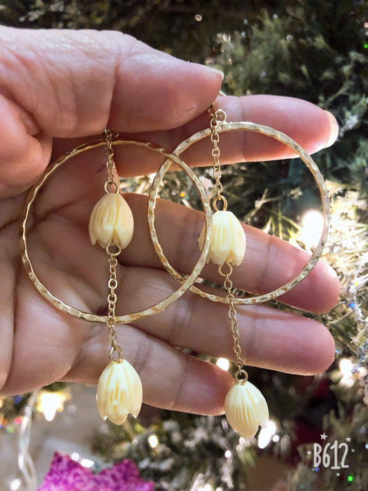 Drop Hoop White Flower: Hamilton Gold Earring with  Shell Pearls