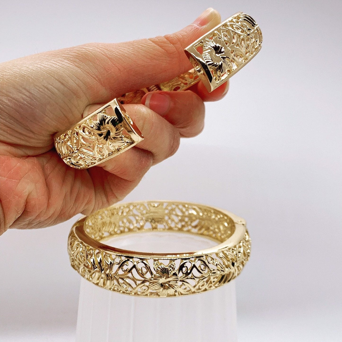 Hawaiian Monstera Leaf Hibiscus Flower Hawaiian Hamilton Gold Bracelet Earrings Necklace Ring Set