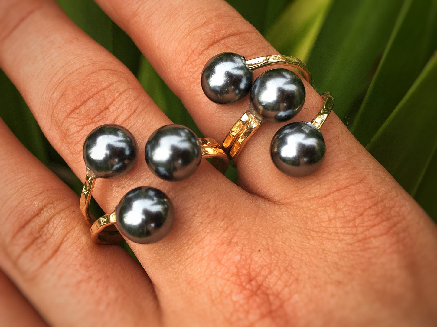 Hawaiian Hamilton Gold Double Triple Pearl ring with new pearl color black