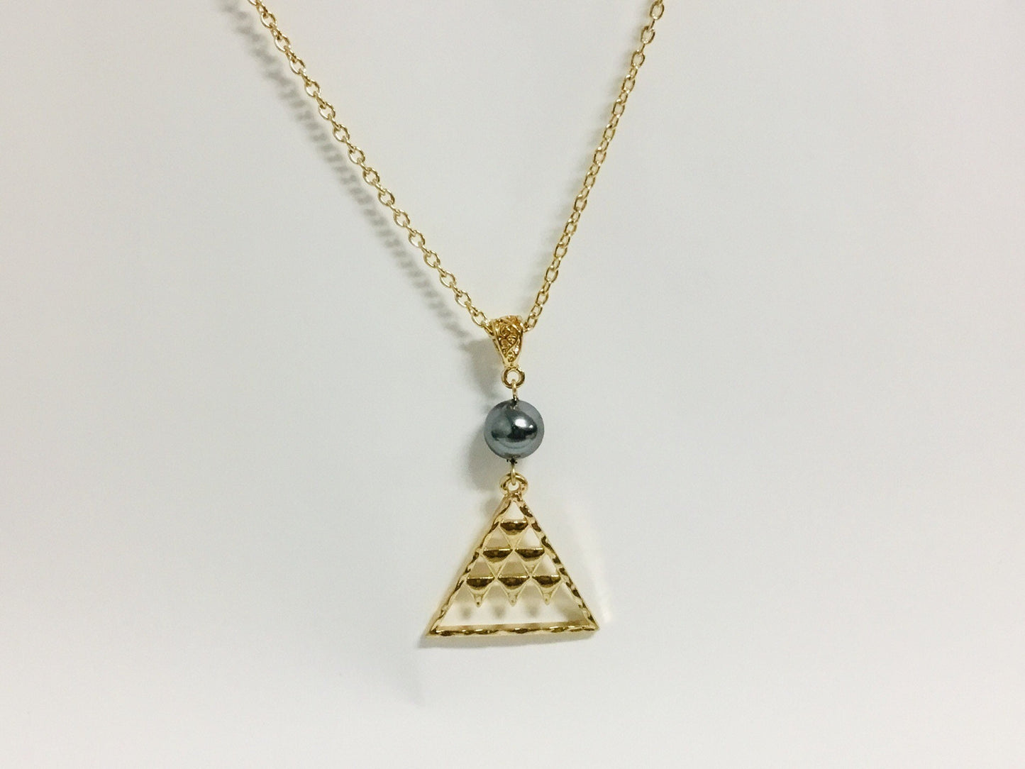 Mauna Kea Triangle: Hamilton Gold Necklace with New Black Greenish Shell Pearls