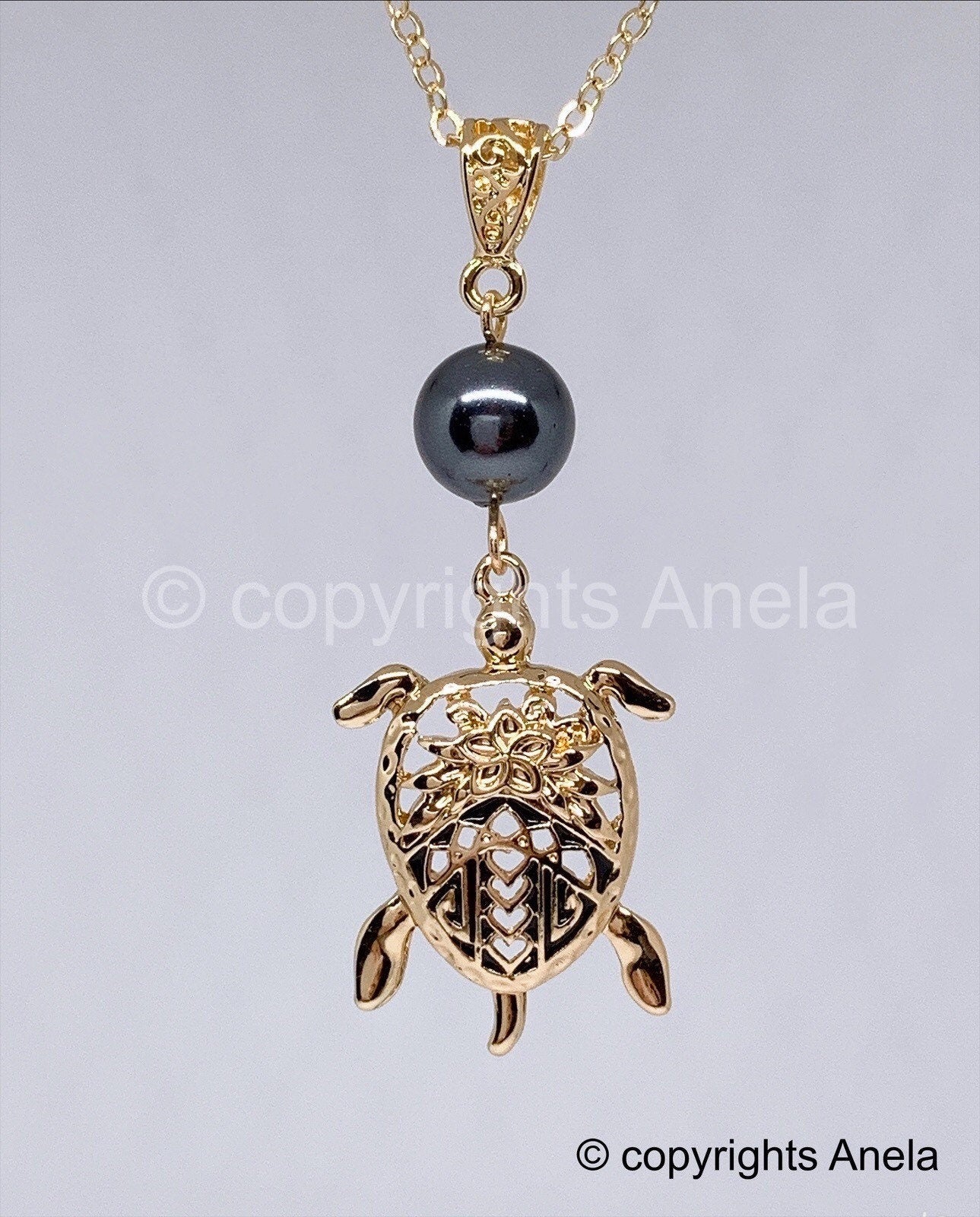 Hawaiian Honu tribal: Hamilton Gold Necklace with New Black Greenish Shell Pearls