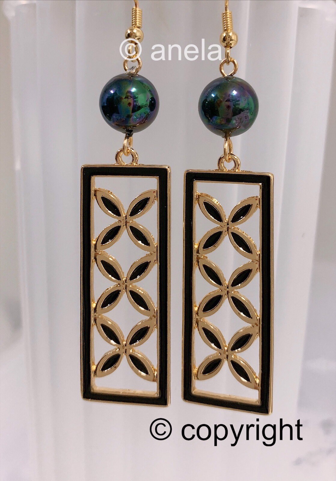 Three Black Flower Design : Hamilton Gold Earring with New Black Greenish Shell Pearls