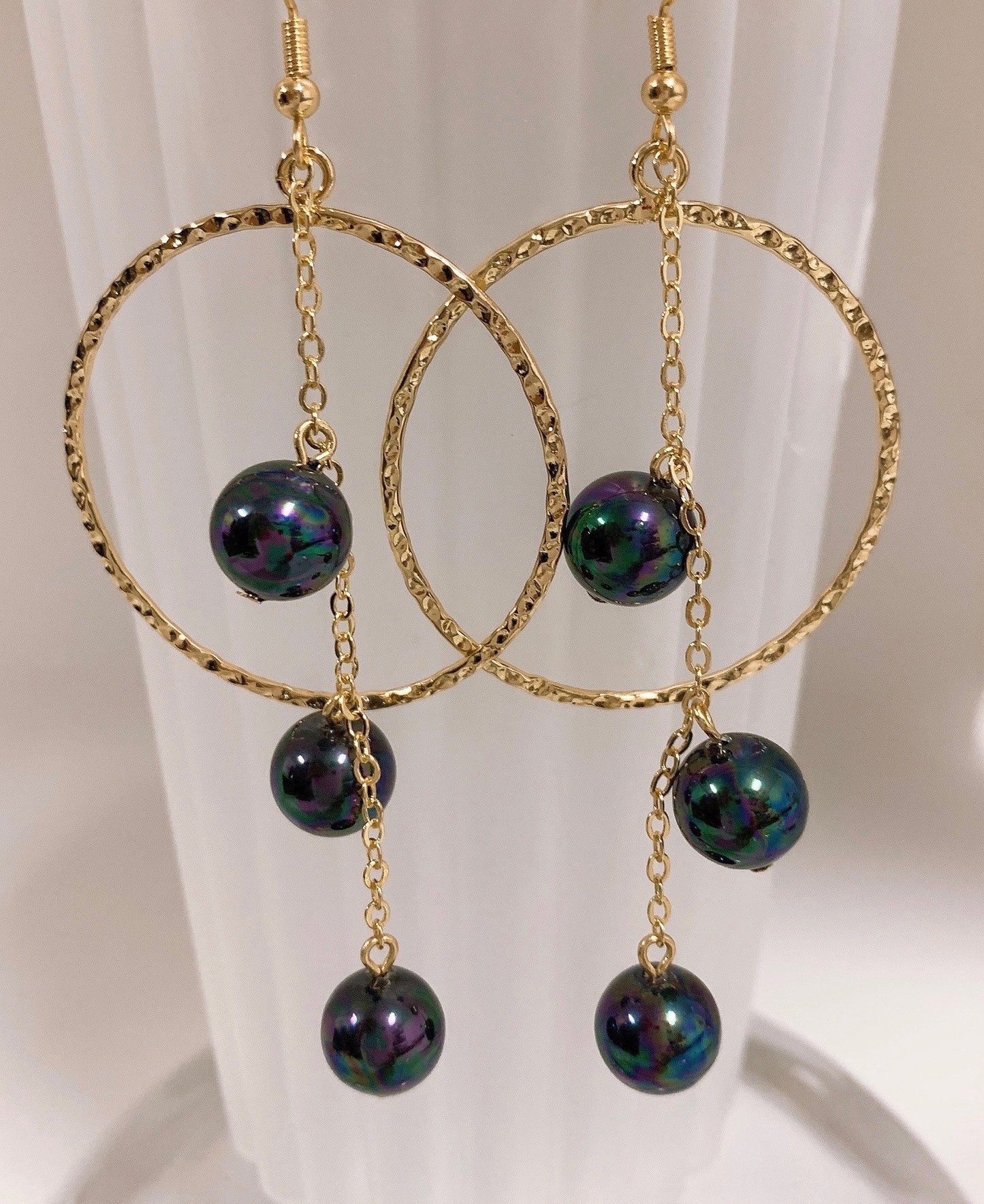 Triple Drop Hoop : Hamilton Gold Earring with Shell Pearls