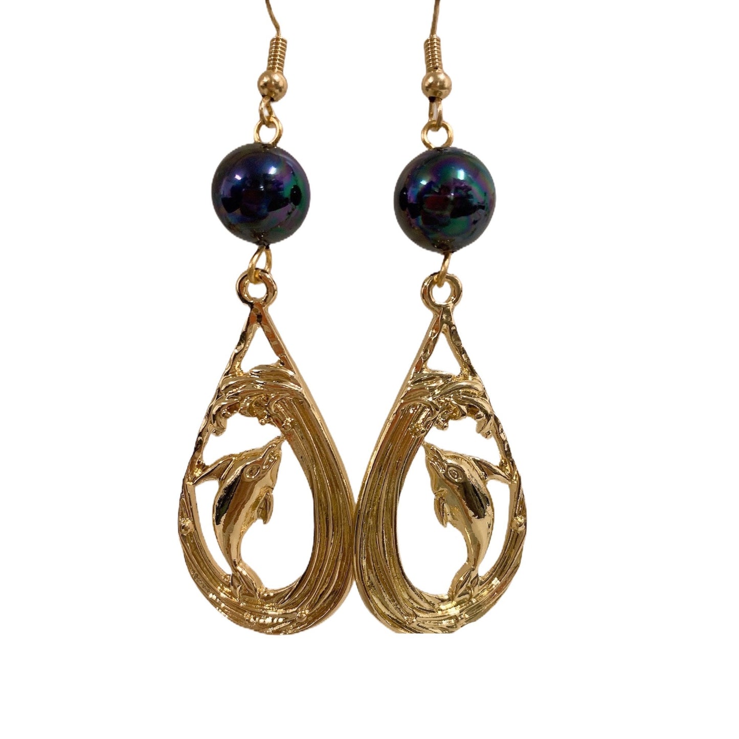 Hawaiian Dolphin Teardrop: Hamilton Gold Earring with Shell Pearls