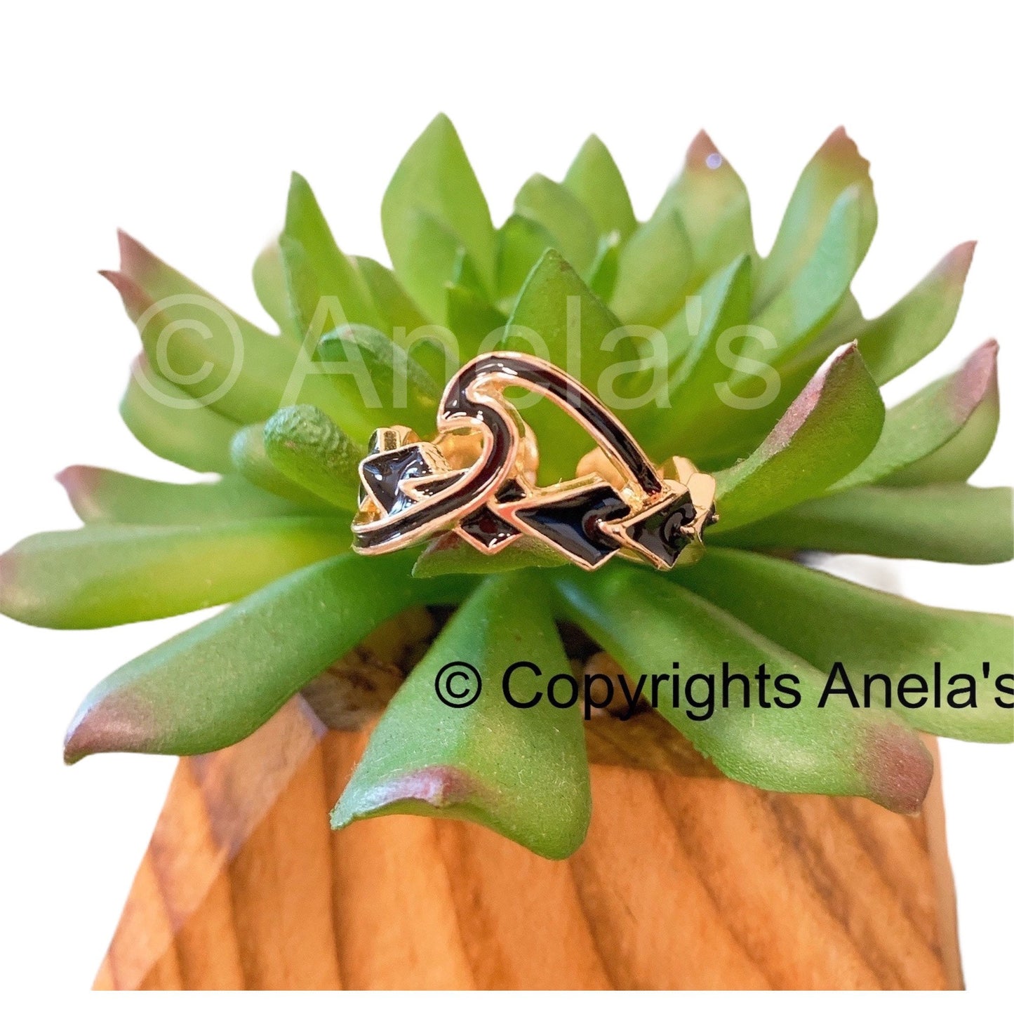 Hawaiian Hamilton Gold black Wave with Tribal spear head adjustable ring