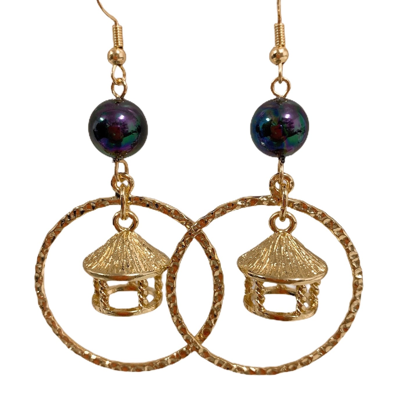 Samoan Pagoda :Hamilton Gold Earring with new Rainbow Shell Pearl