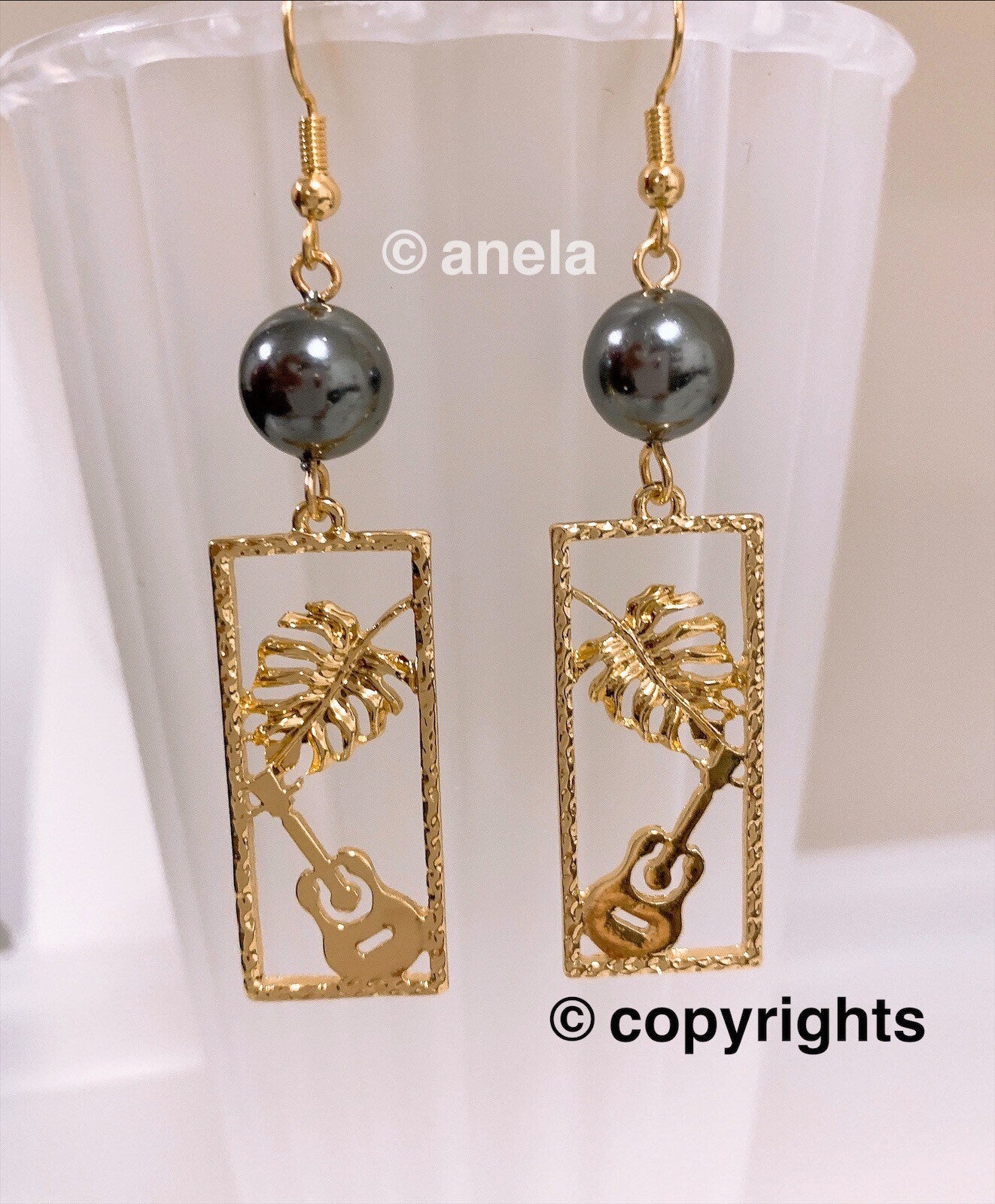 Monstera and Hawaiian Ukulele: Hamilton Gold Earring with  Shell Pearls