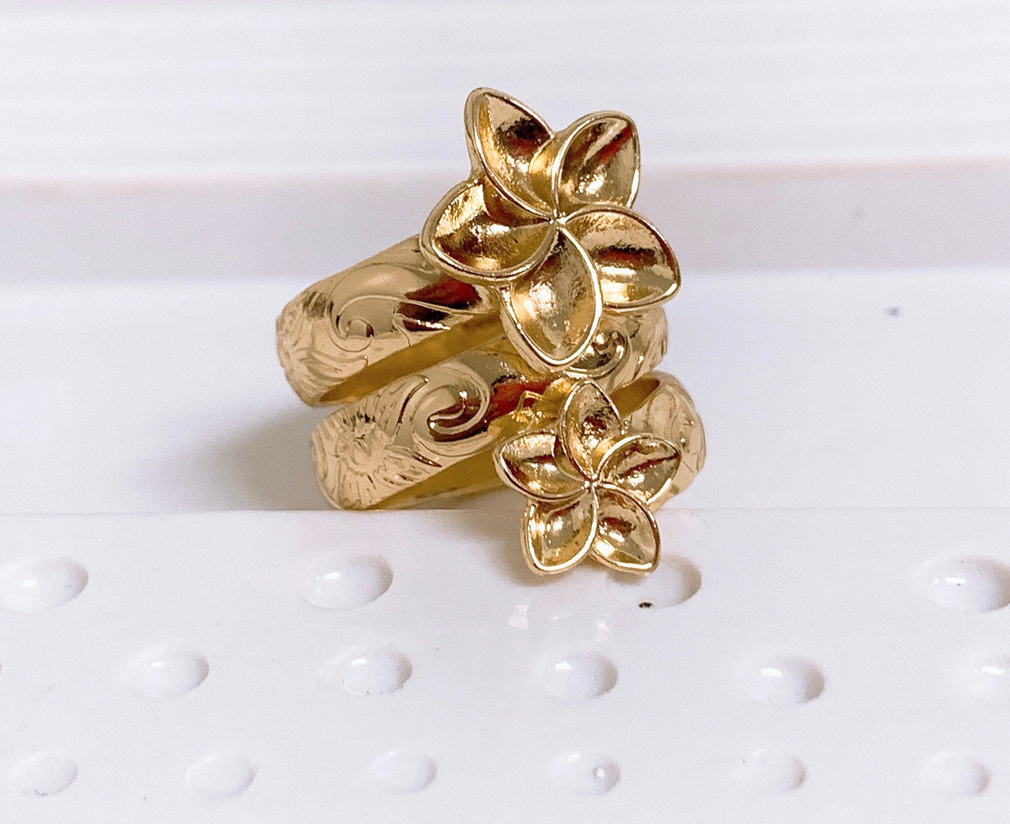 Hawaiian Hamilton Gold Double Plumeia Flower Wrap Around Ring