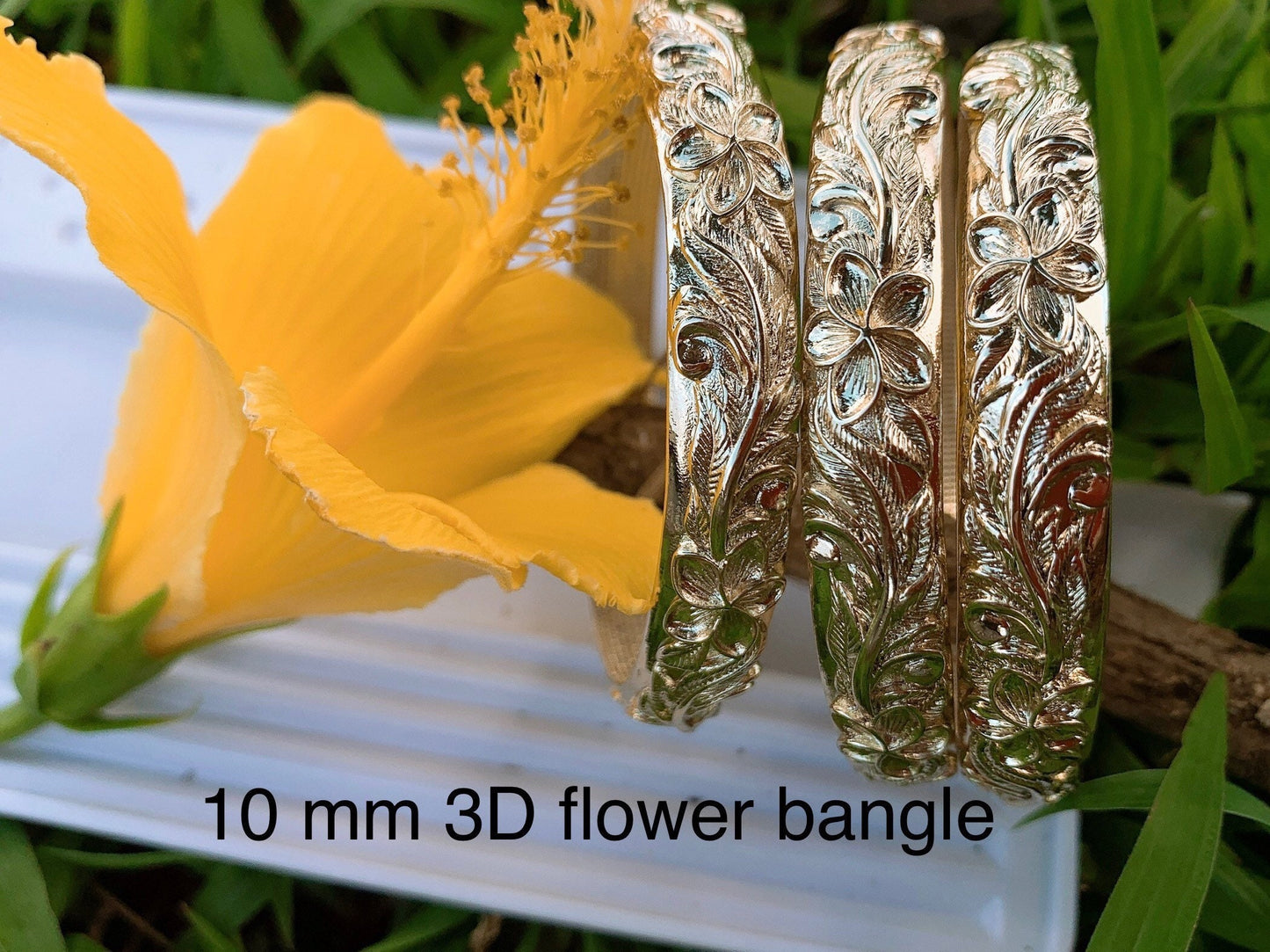 10MM Hawaiian Hamilton Gold Plumeia Flower 3D Bracelet