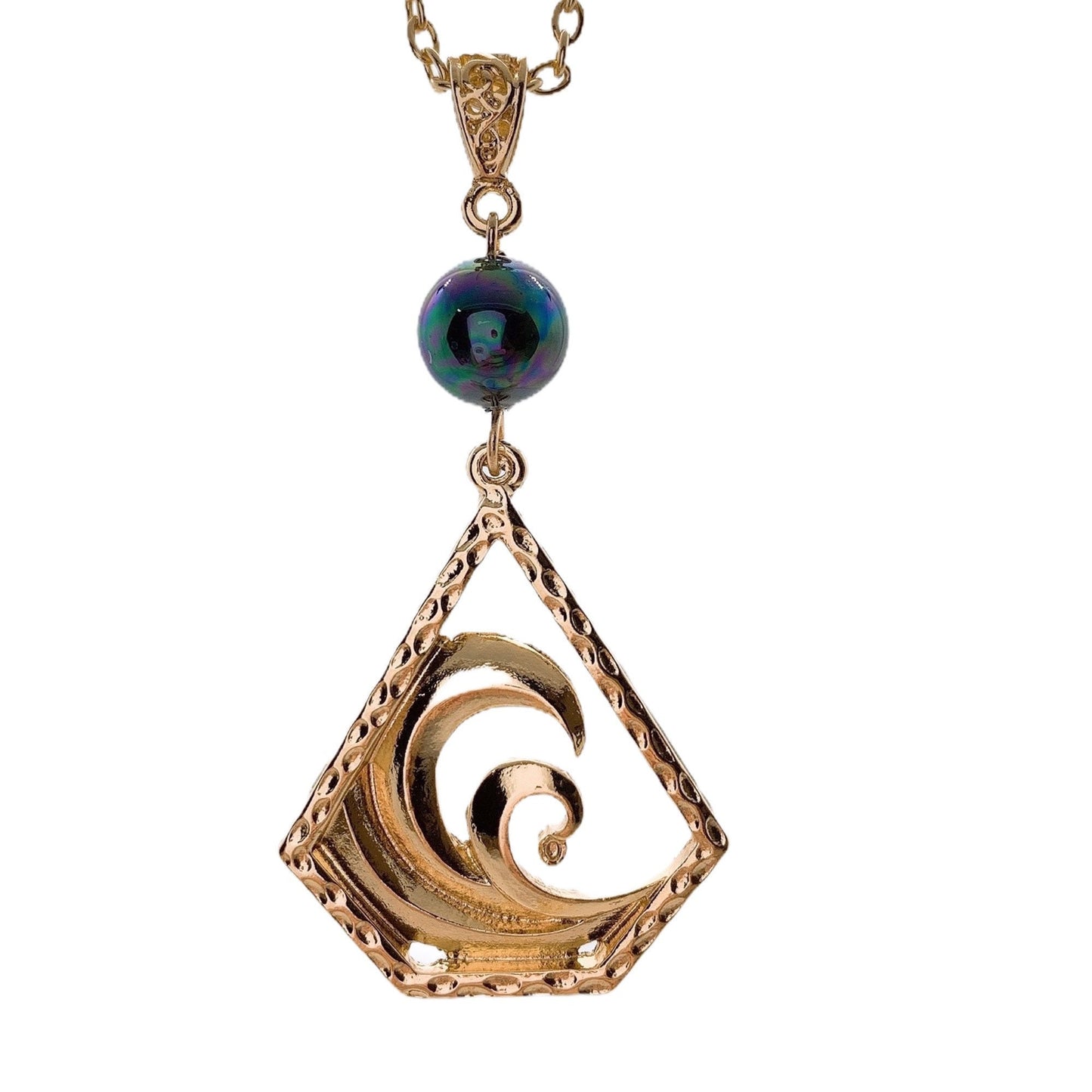 Hawaii Double Wave Necklace : Hamilton Gold Earring with rainbow Shell Pearls