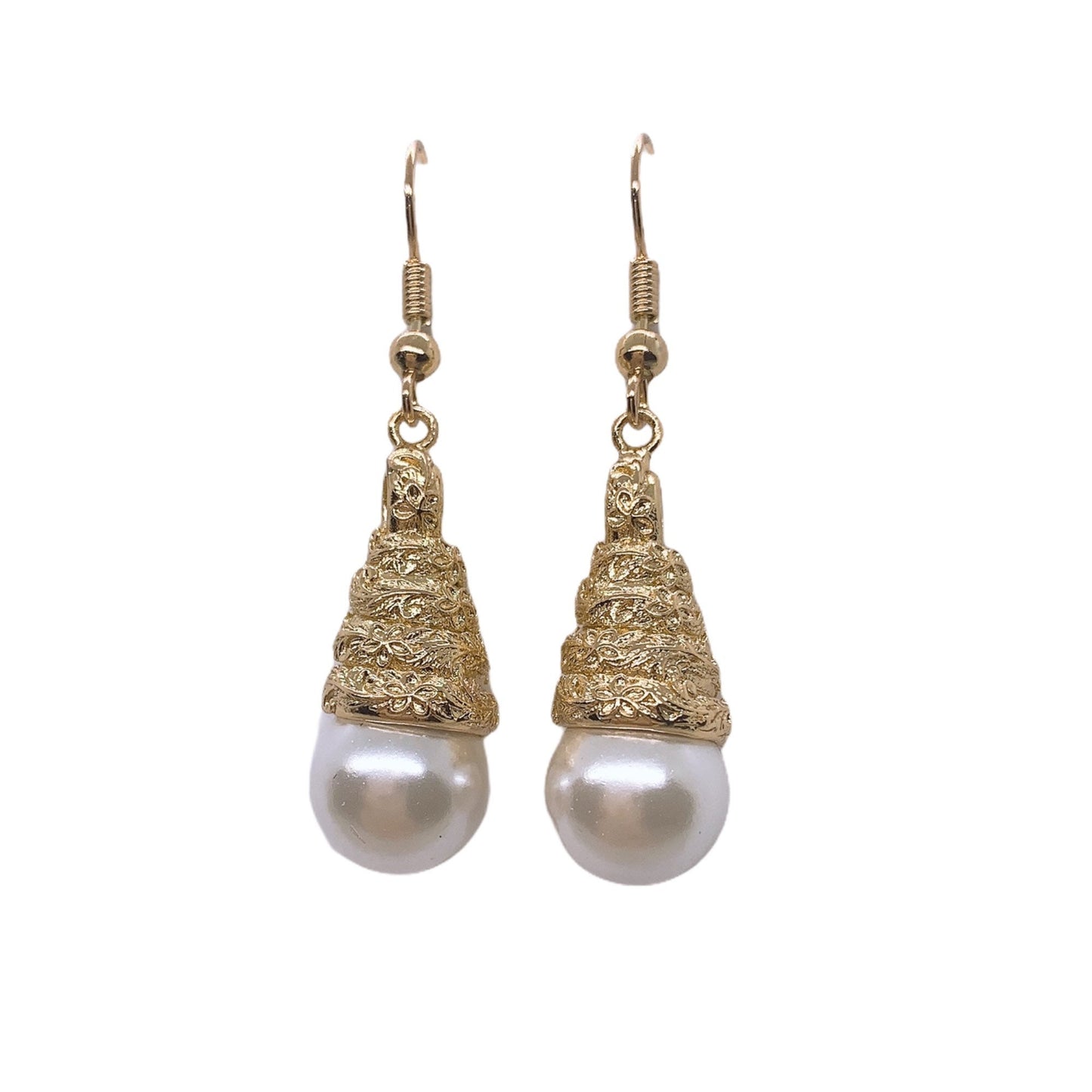 Hawaiian Heirloom Spiral Earrings: Hamilton Gold Earring with White Shell Pearls