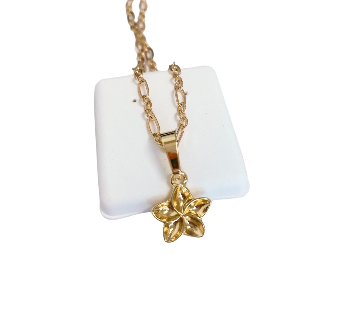 Hawaiian Plumeria Flowers Necklace : Hamilton Gold