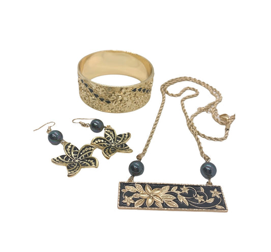 Hawaiian Hamilton Gold Black Enameled Plumeria Bracelet (25mm), Earrings, Plate Necklace Set