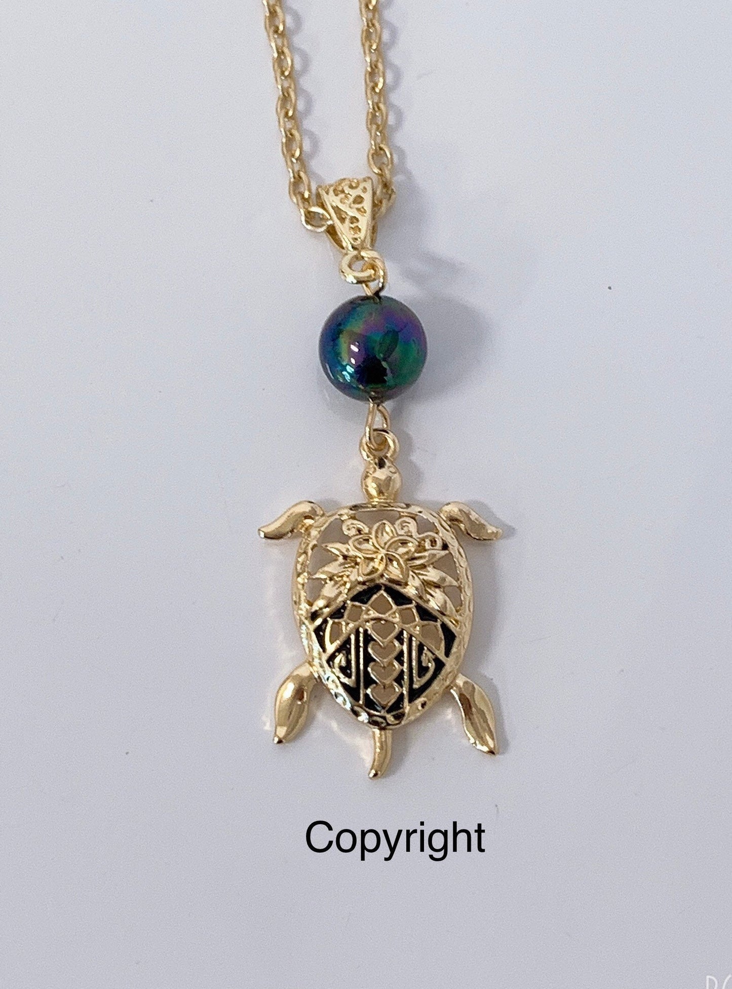 Hawaiian Honu tribal: Hamilton Gold Necklace with New Black Greenish Shell Pearls