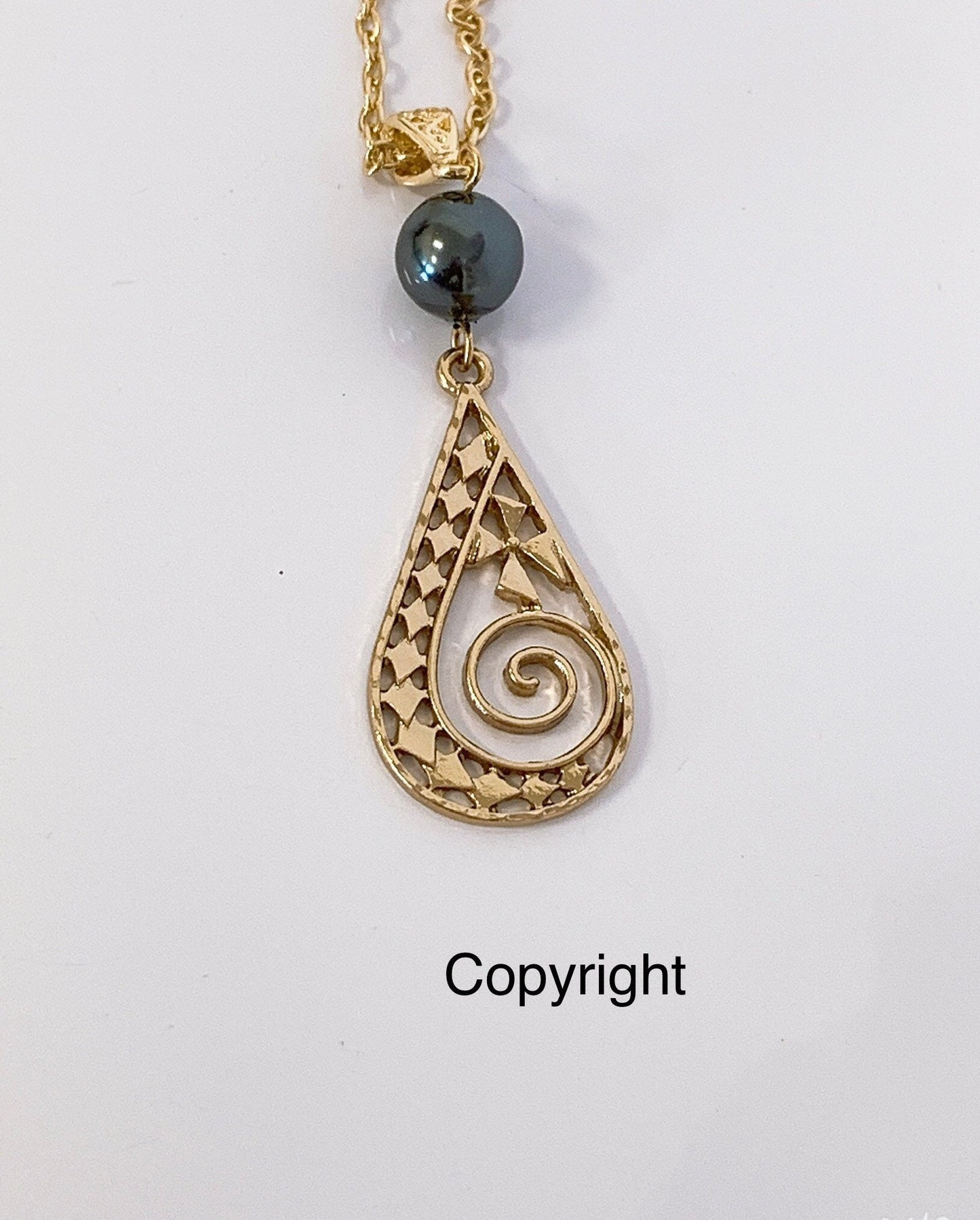 Spiral Polynesian Spear head: Hamilton Gold Necklace with Shell Pearls Fern opening