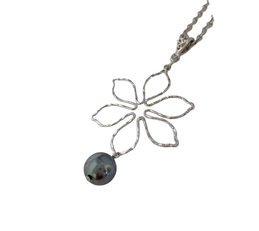 Flower Wire: Hamilton Silver Necklace with Shell Pearls