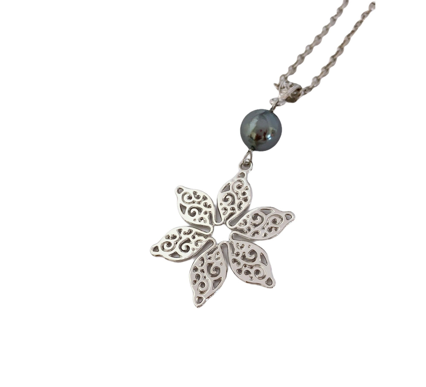 Spiral Tropical Silver Flower : Hamilton Silver Necklace with Shell Pearls