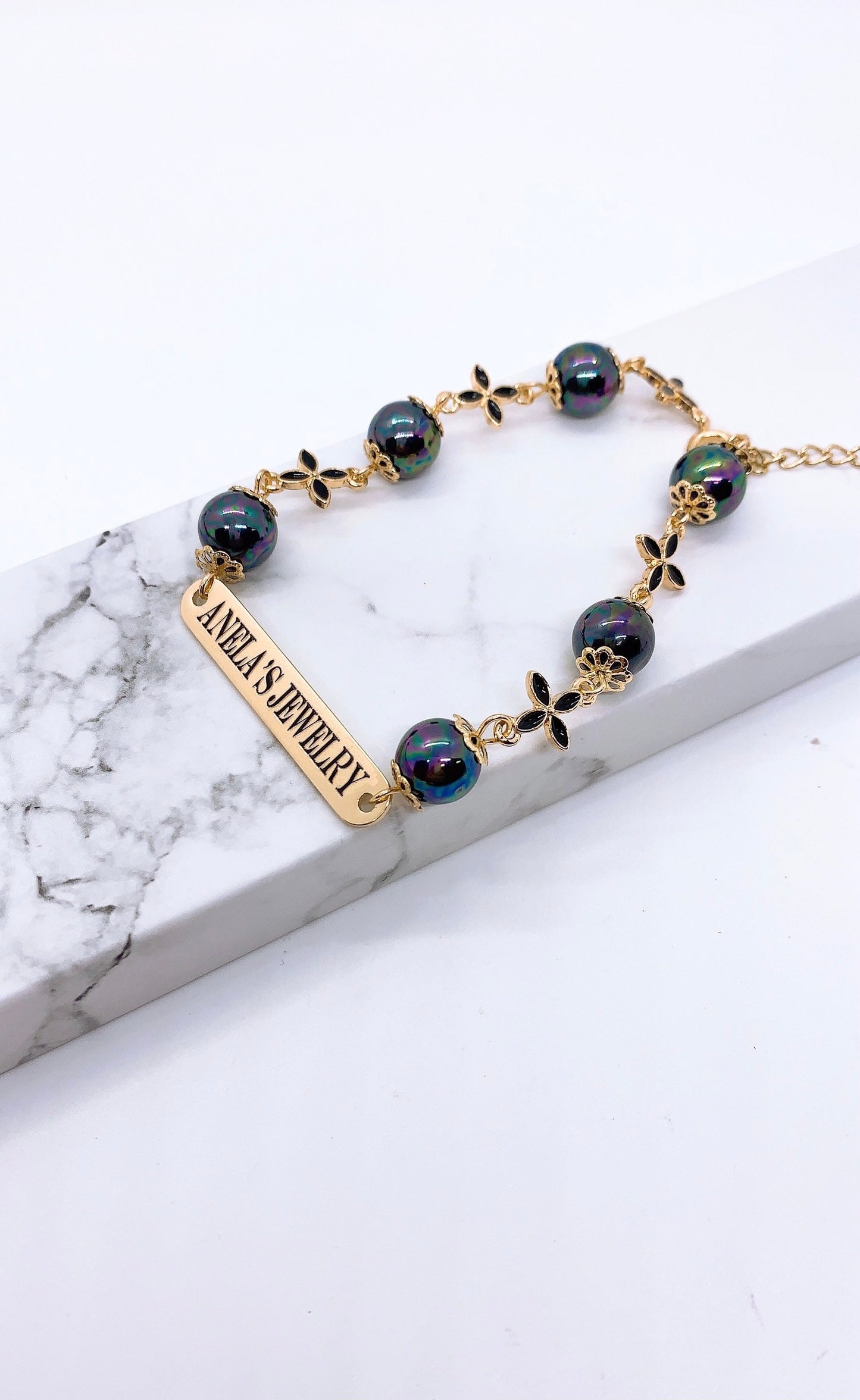 Customize Name Plate Flower and Shell Pearl Bracelet Personalize: Hamilton Gold