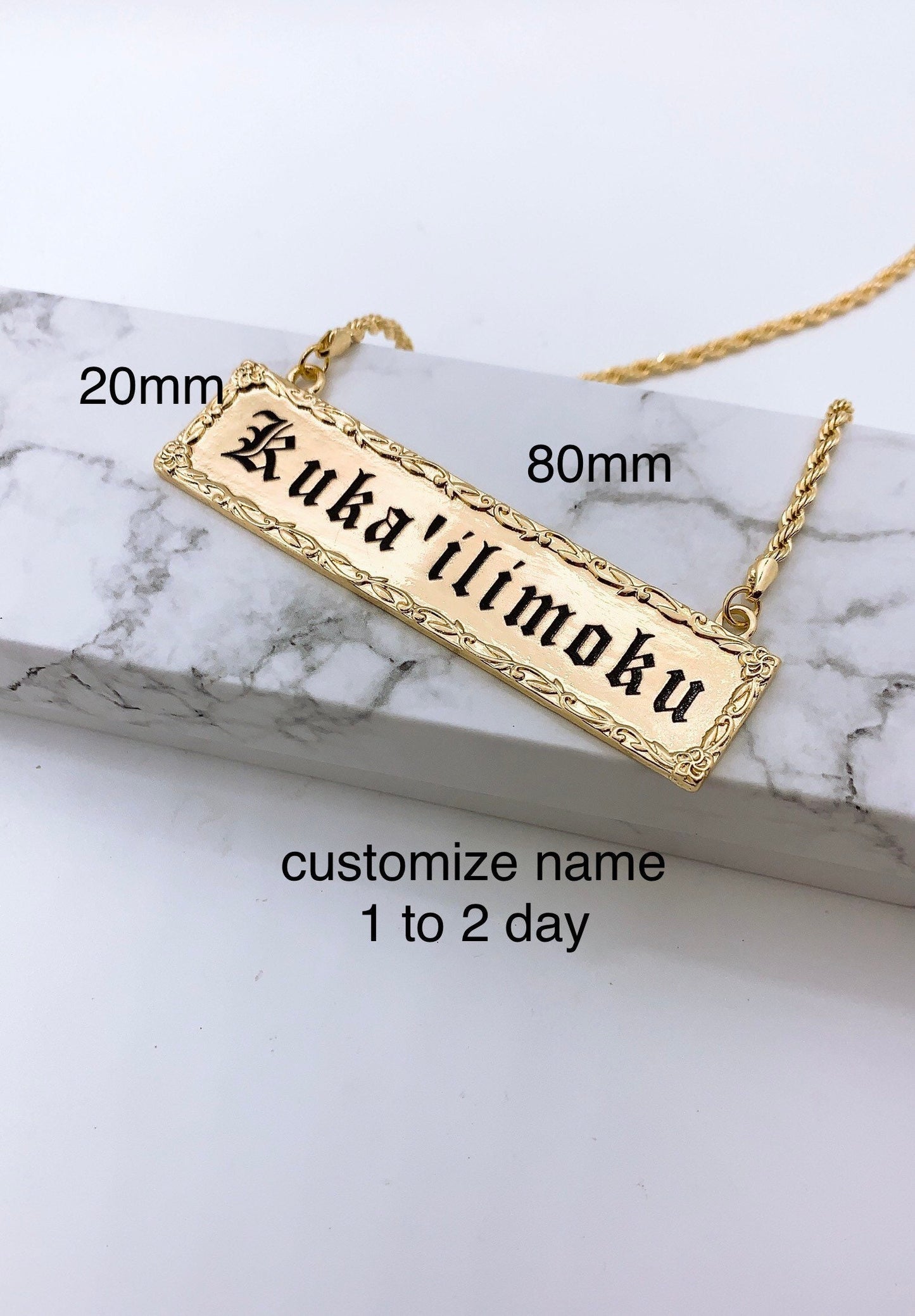 Hawaiian Jewelry 20mm Flower Border Personalized Customize Name Plate Necklace 18in Rope Chain with 3in Extension: Hamilton Gold