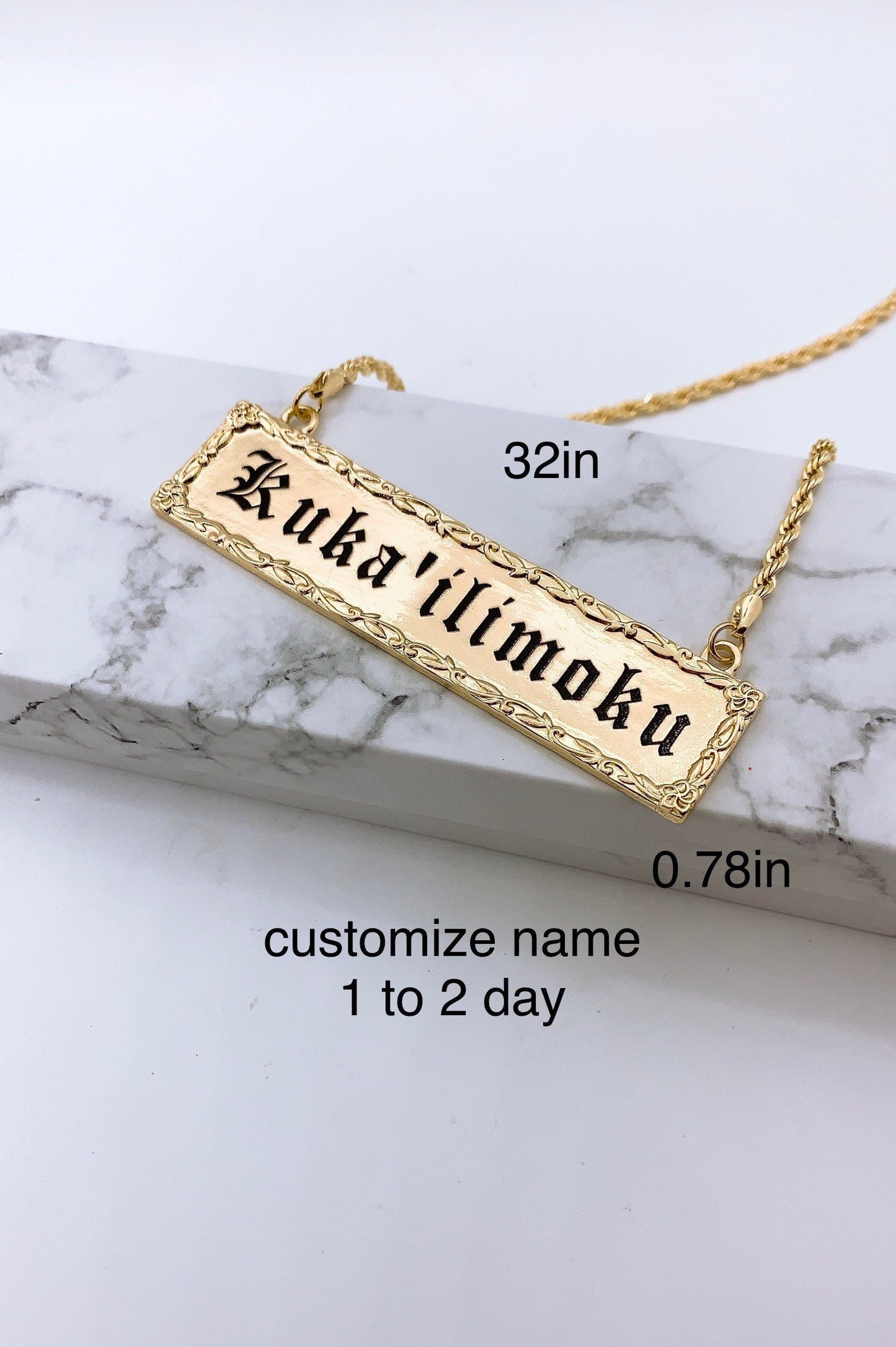 Hawaiian Jewelry 20mm Flower Border Personalized Customize Name Plate Necklace 18in Rope Chain with 3in Extension: Hamilton Gold